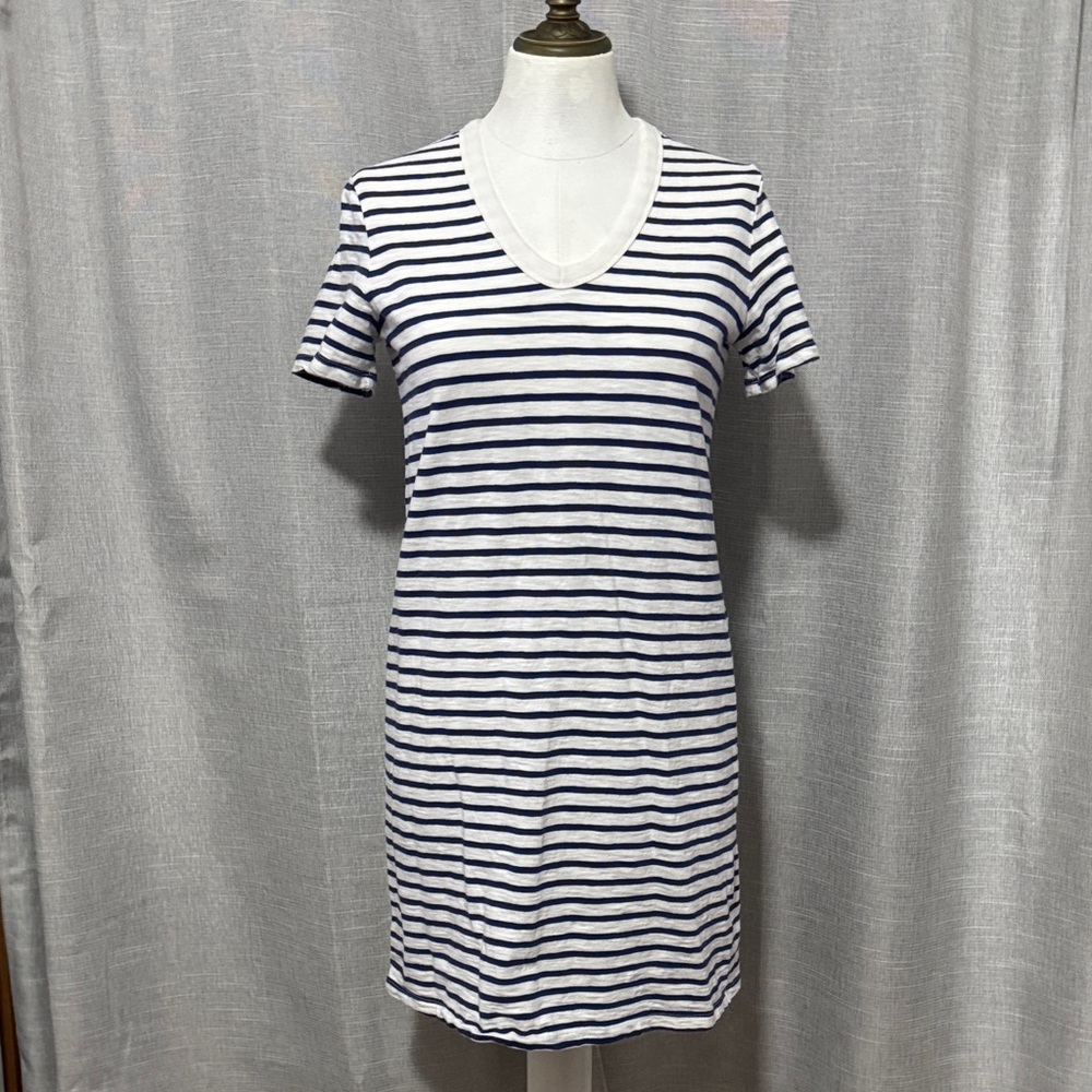 Gently Used Universal Thread Cotton T-Shirt Dress-V Neck-Blue/White Striped-XS